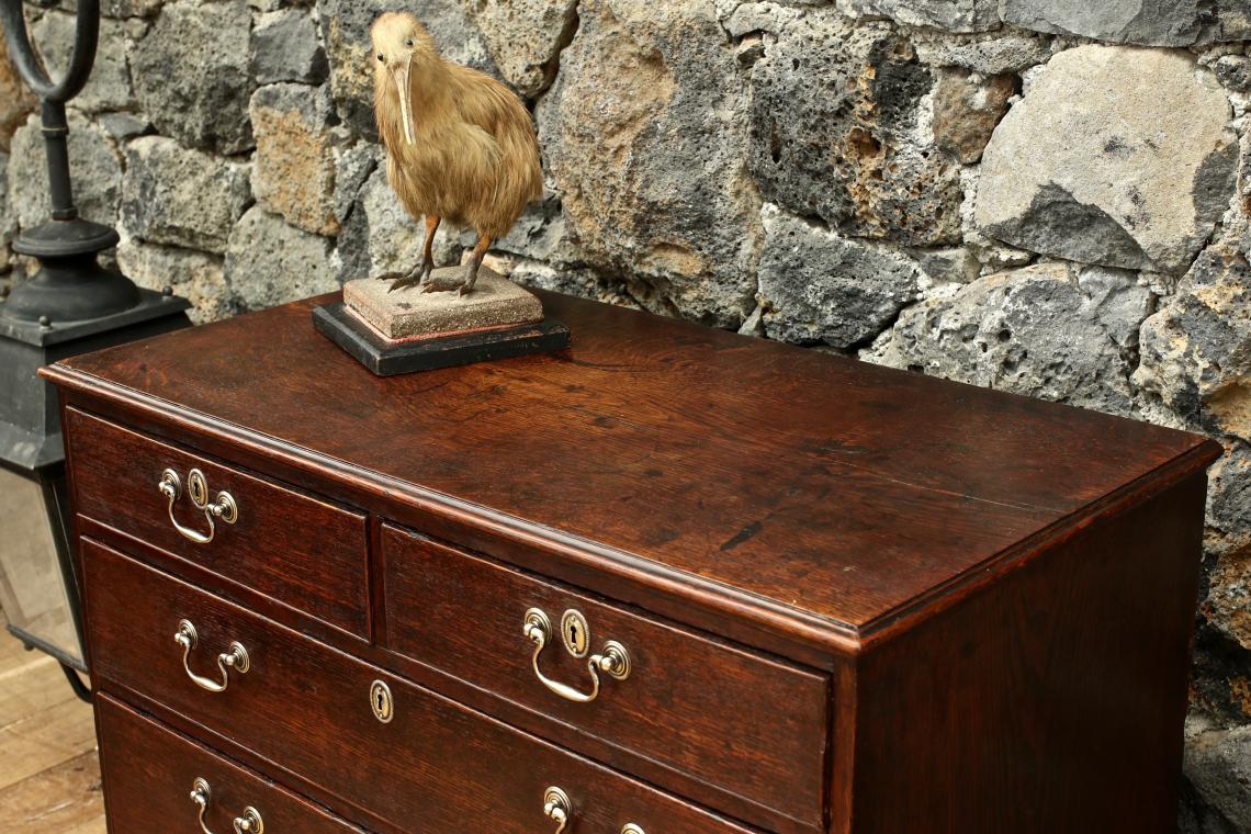 Georgian Chest of Drawers